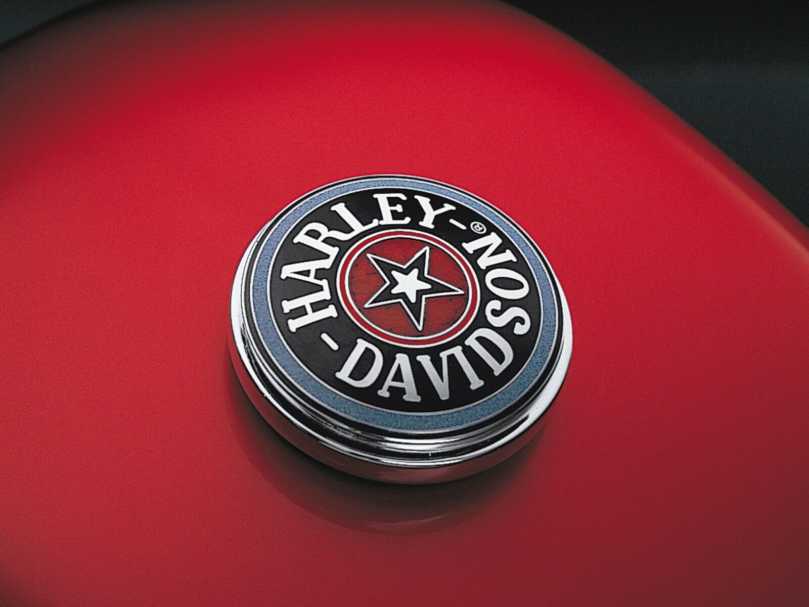 Medaglione tappo serbatoio Harley Davidson Softail Dyna Sportster Road King